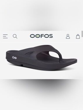 OOFOS Women's Black Slippers/Flip flop